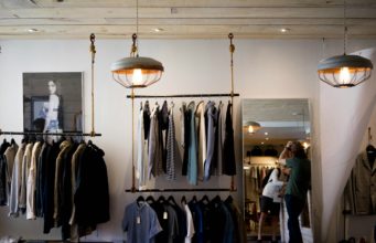 A Comprehensive Review of R Boutique: Elevate Your Wardrobe with Elegance